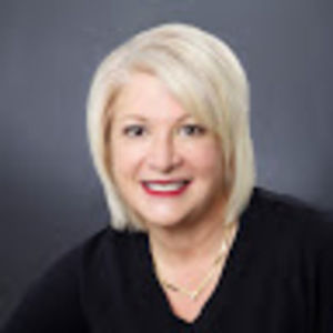 Meet your Posher, Sarah lee